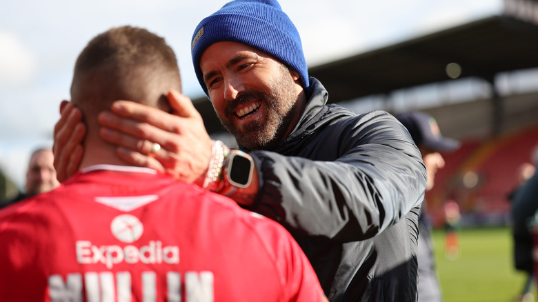 ryan reynolds with wrexham player