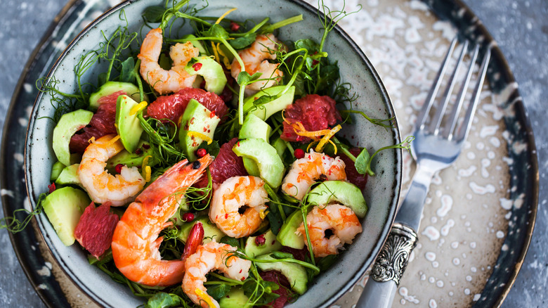 Fresh salad with shrimp