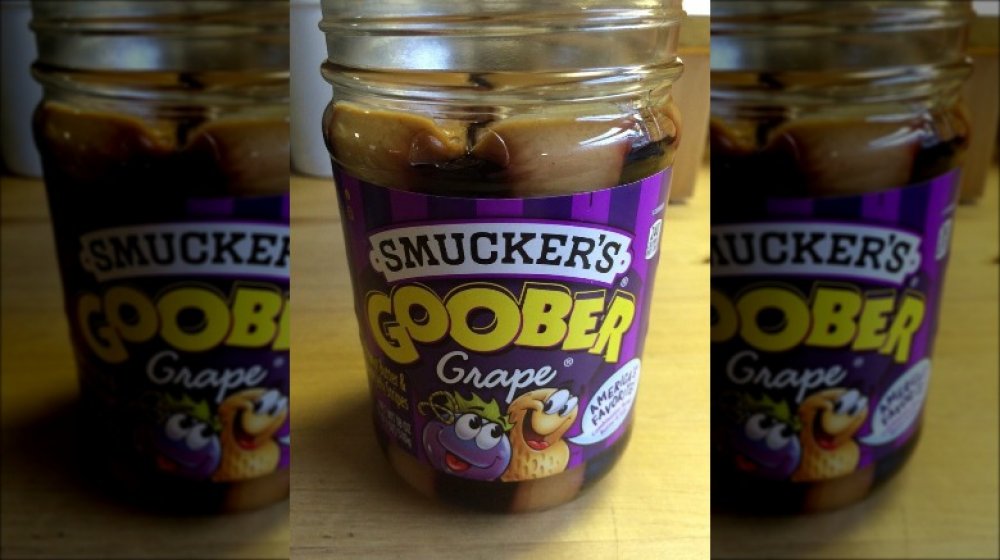 A representational image of Smucker's Goober Peanut Butter