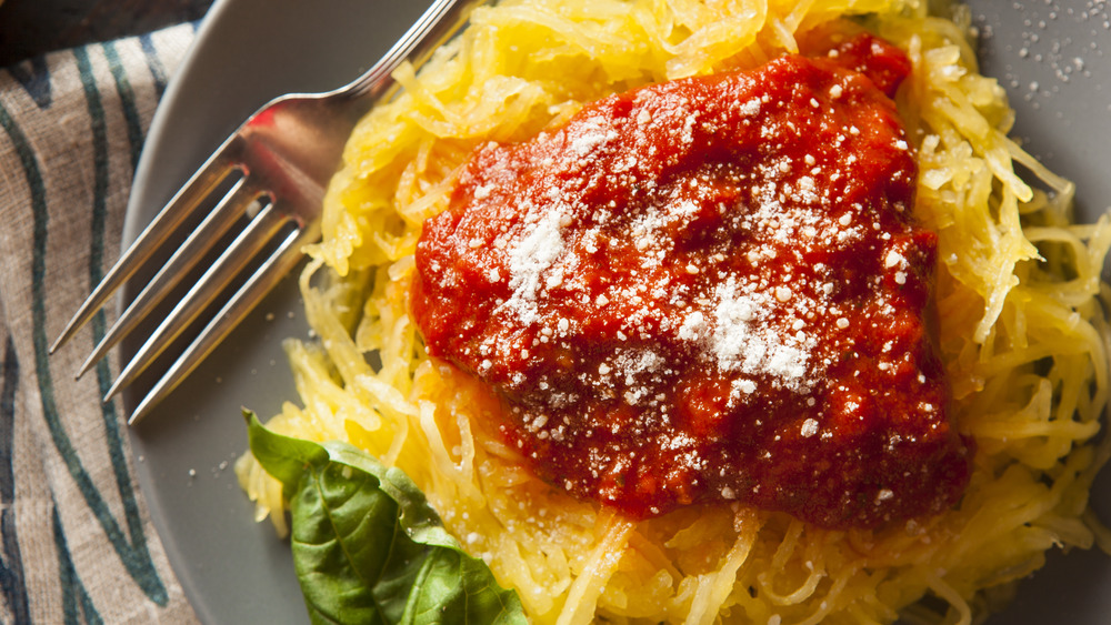 plate of spaghetti squash