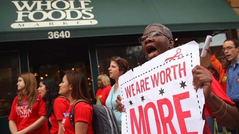 Protestors outside Whole Foods for unionization