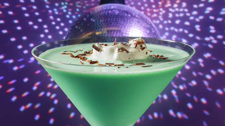 grasshopper cocktail with disco ball