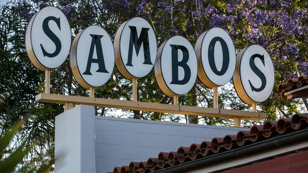 Sambo's restaurant sign