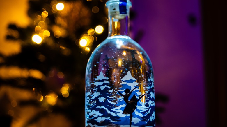 Holiday-themed gin