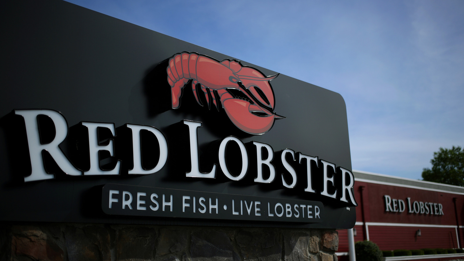 Why This Lawsuit Has Red Lobster Customers In An Uproar