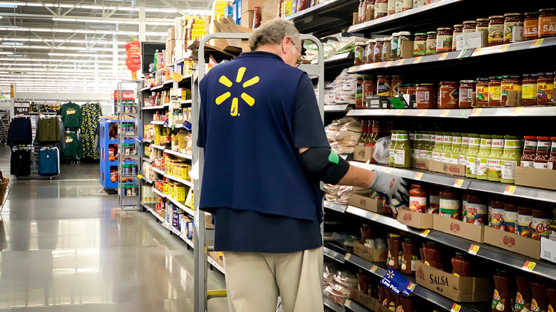 Walmart grocery aisle