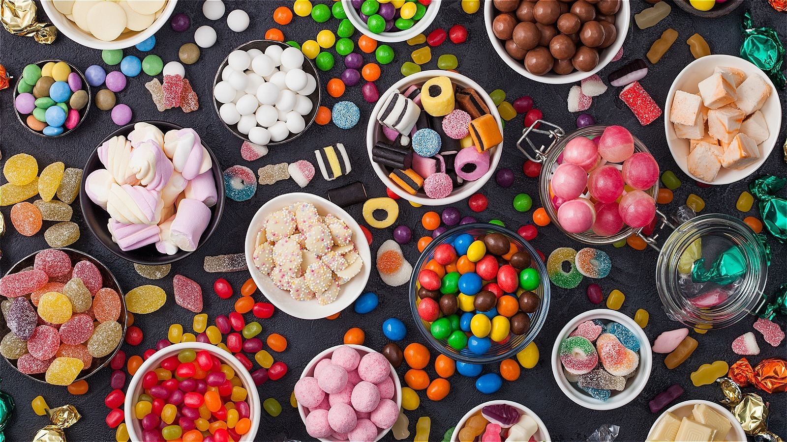 The Reason Pink And Red Candies Are Irresistible, According To Science