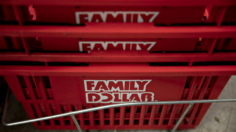 Family Dollar shopping baskets