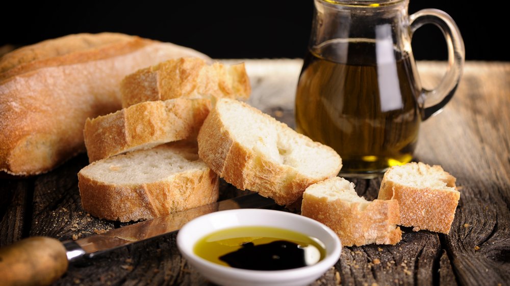 Balsamic vinegar in oil in a bowl with bread