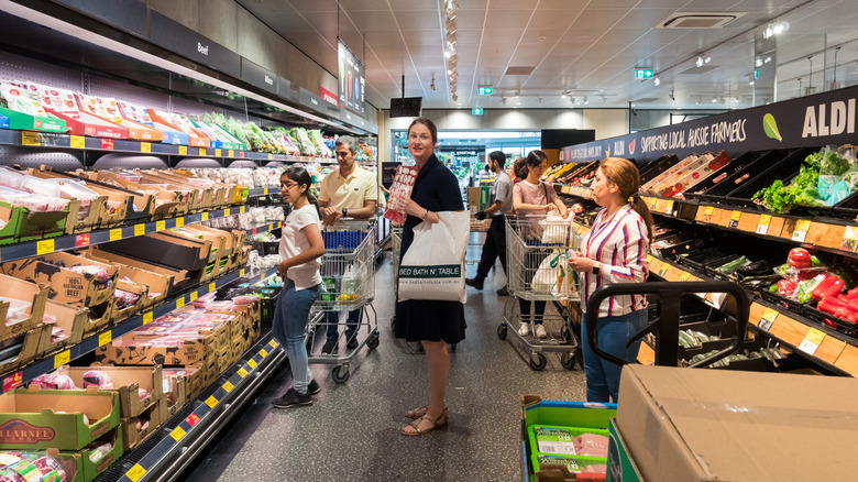 People shopping in Aldi