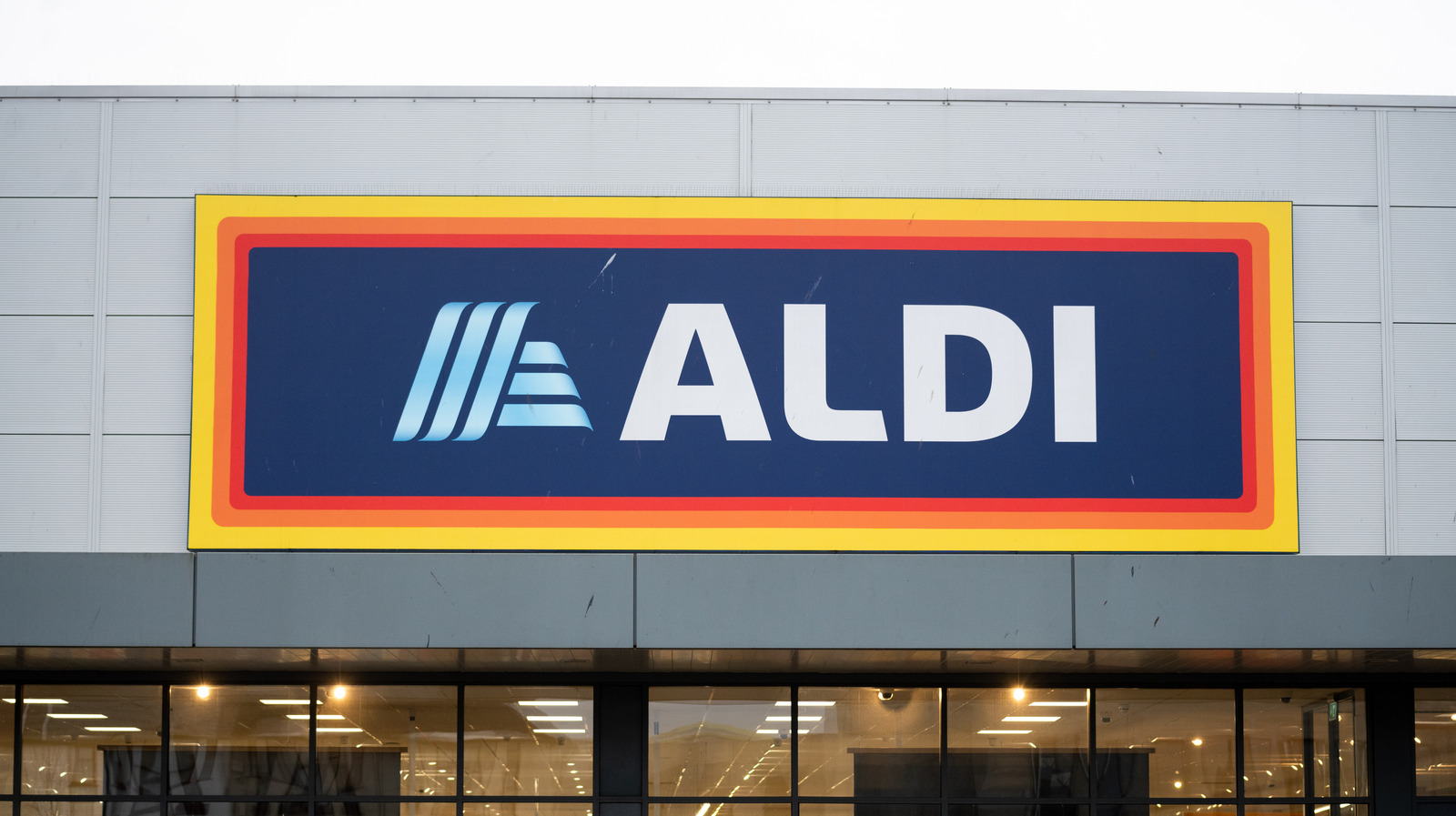 the-truth-behind-popular-aldi-rumors-reader-s-digest