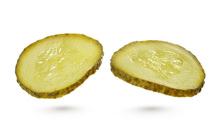 Thin dill pickle slices