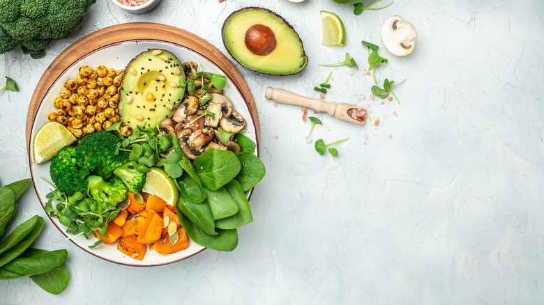 salad with avocado