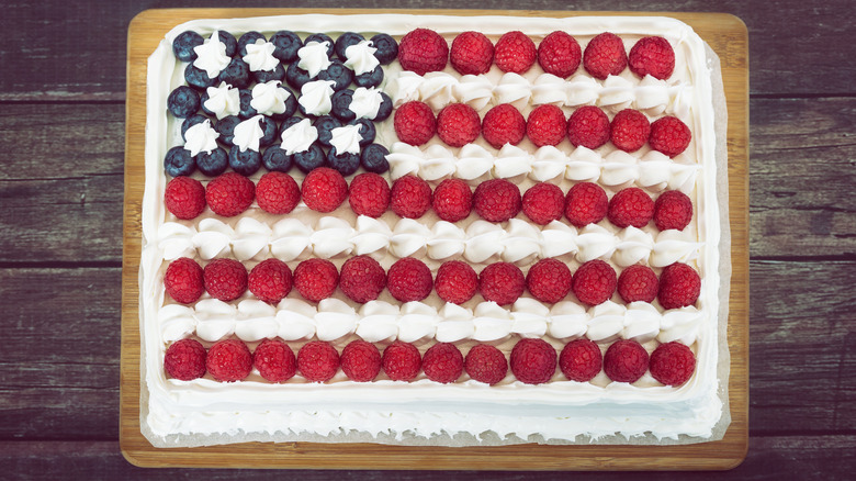 U.S. flag cake with fruit