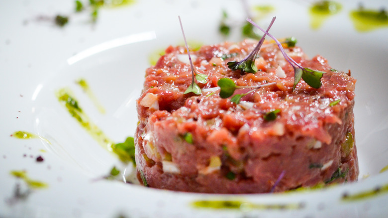 prepared steak tartare