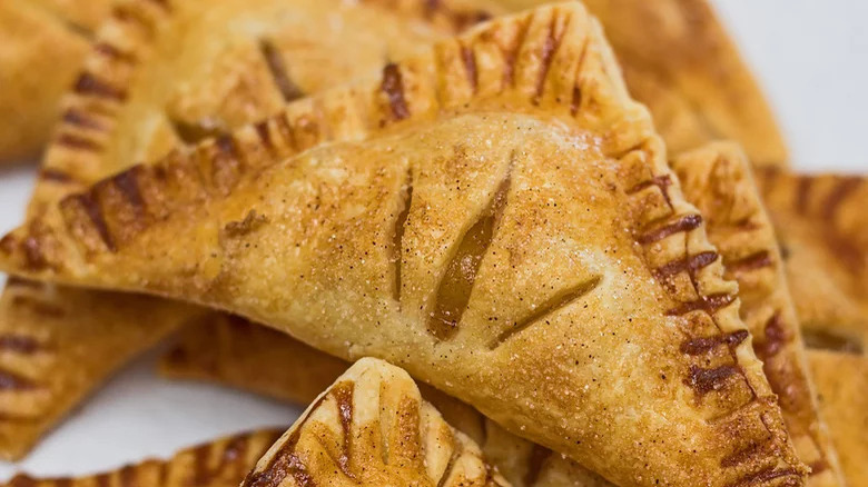 Mashed air fryer apple pies recipe