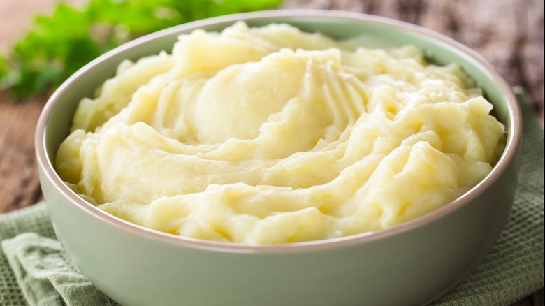 Why You Should Save The Potato Water When Making Mashed Potatoes
