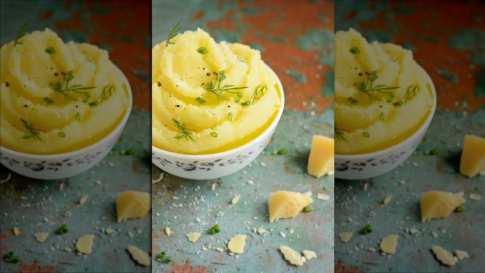 Mashed potatoes with parmesan