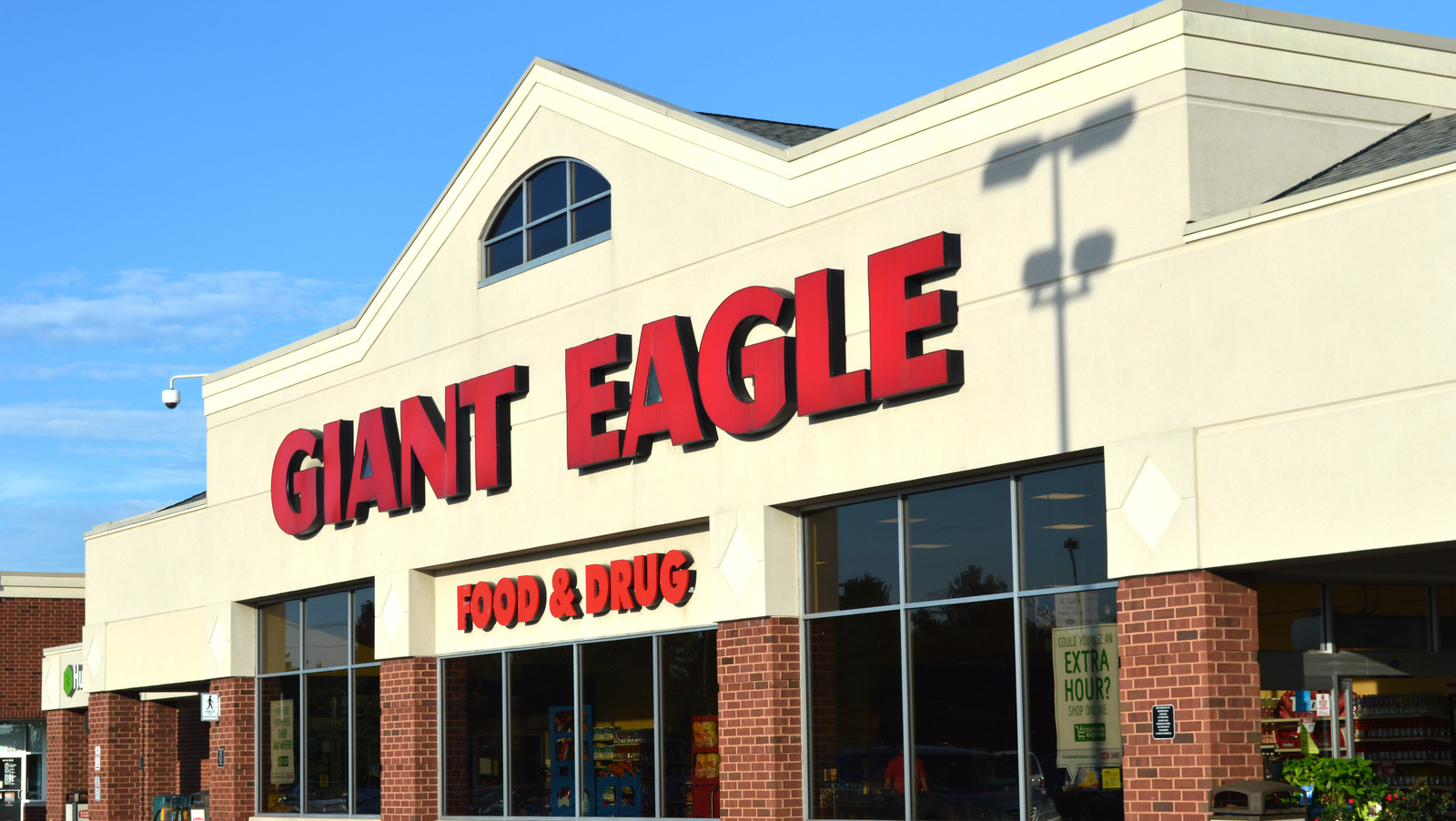 Giant Eagle Liquor Store Hours Today