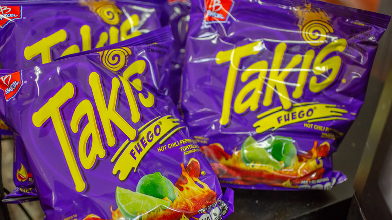 Takis Fuego