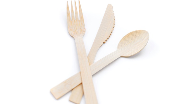 wooden utensils