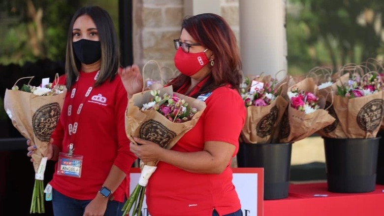 H-E-B employees