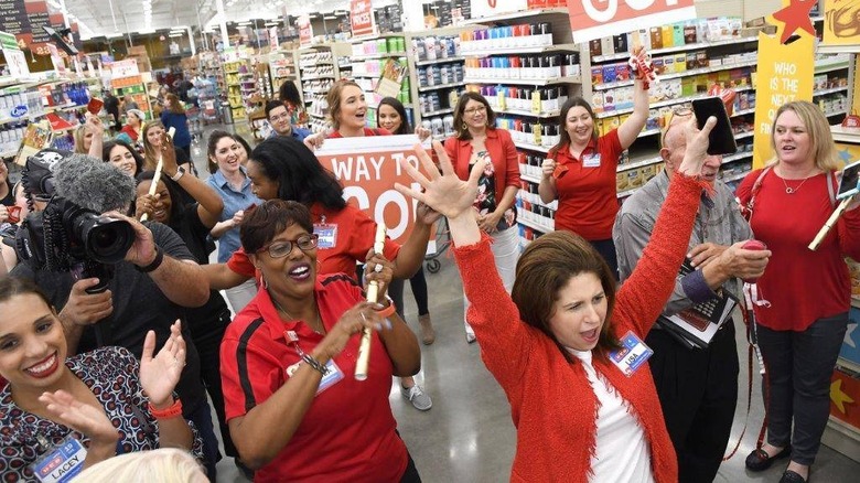 H-E-B team members