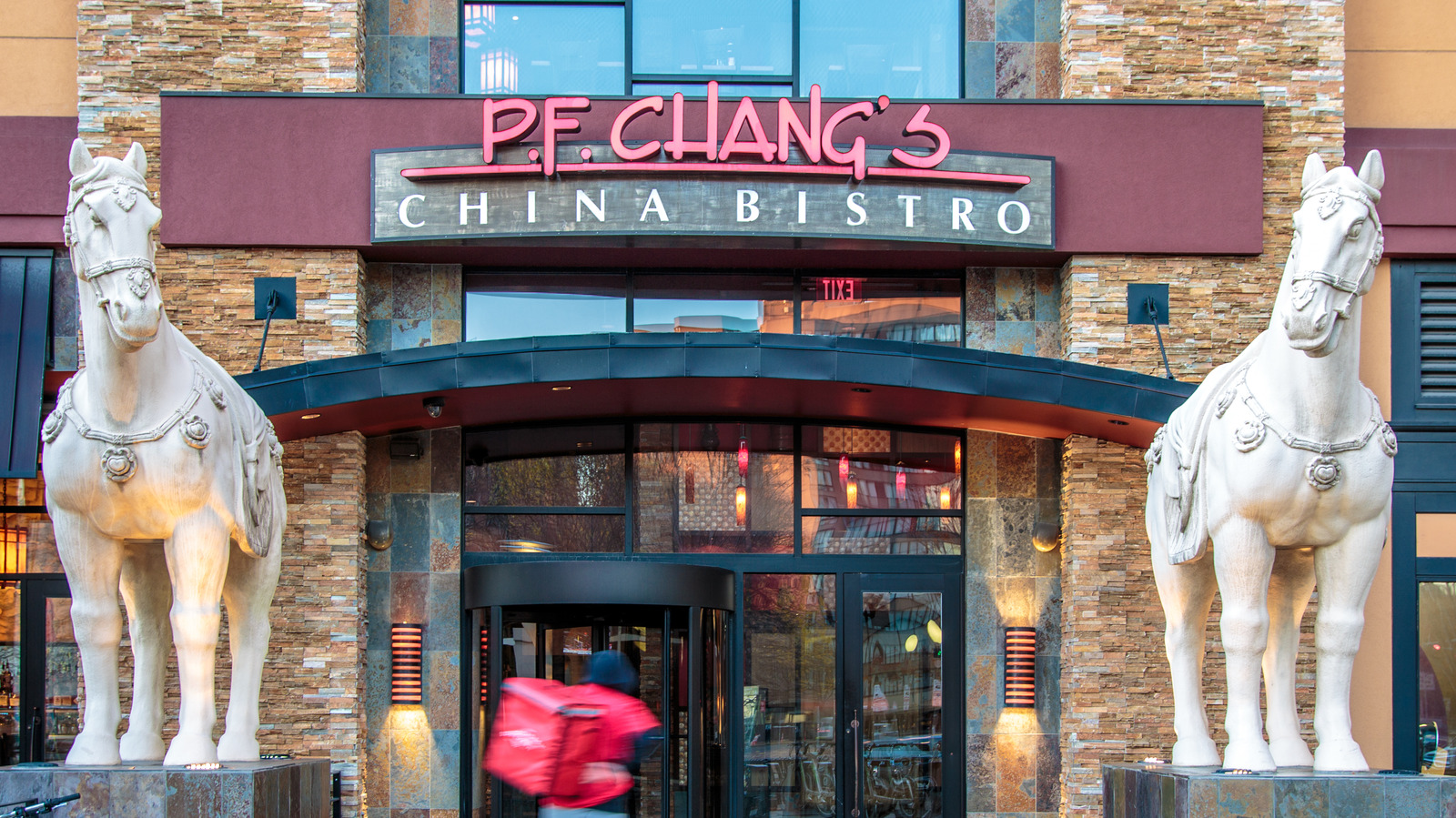 Workers Reveal What It's Really Like To Work At P.F. Chang's