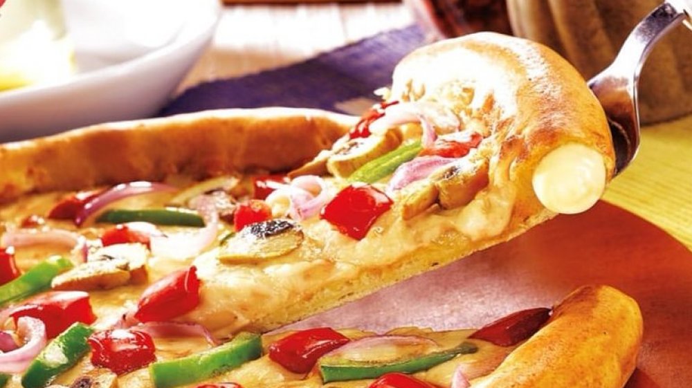 pizza hut stuffed crust