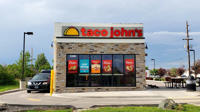 Taco John's restaurant outdoor shot