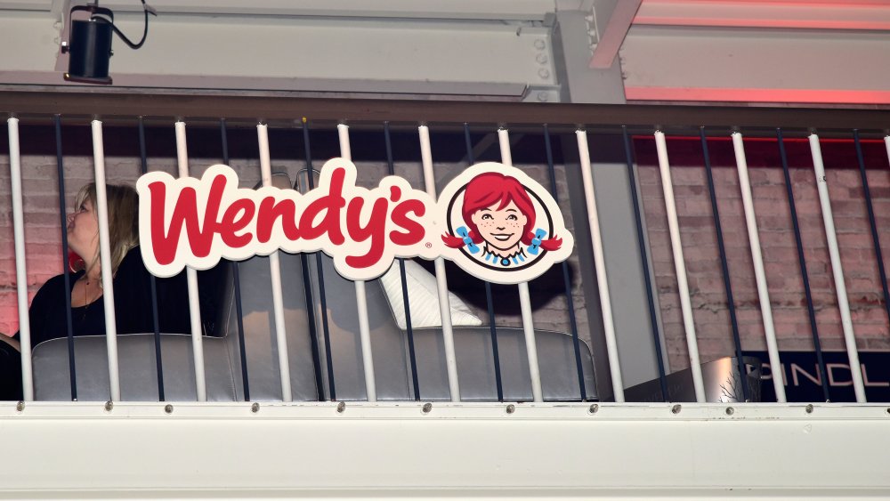 Wendy's sign