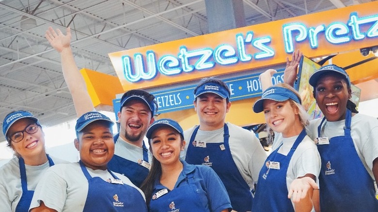 Smiling Wetzel's Pretzels employees