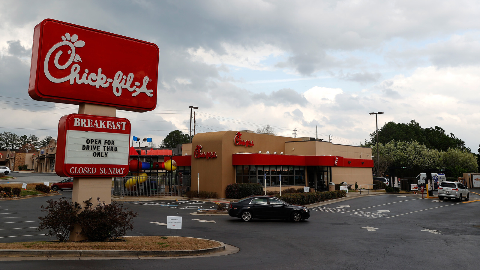 chick fil a drive through