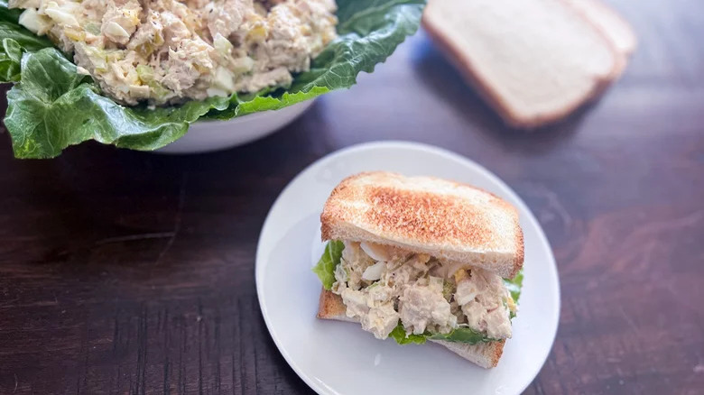 chicken salad sandwich on plate