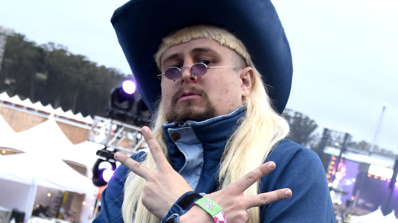 Oliver Tree with his new signature white blonde mullet