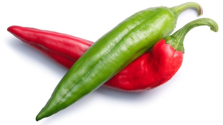 Hatch green and red chiles