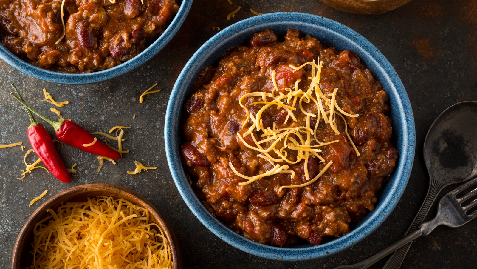 WENDYS CHILI: In A Can Or From The Restaurant? 😮 