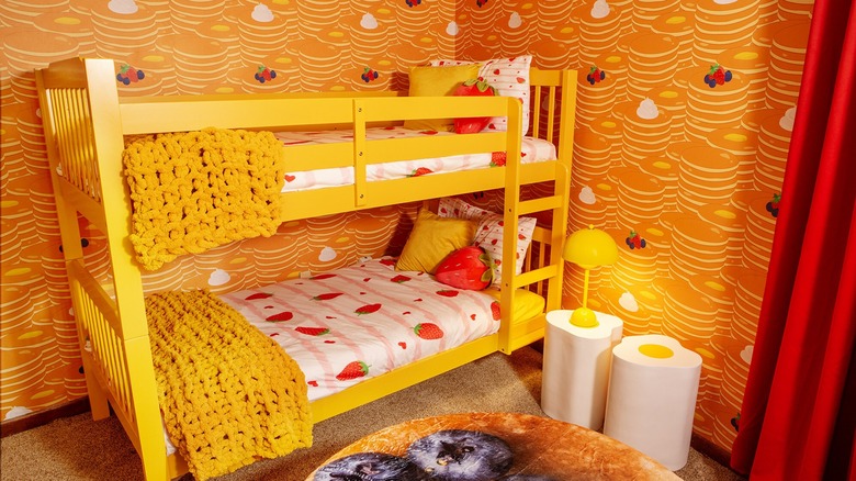 Bunk beds in Eggo House of Pancakes