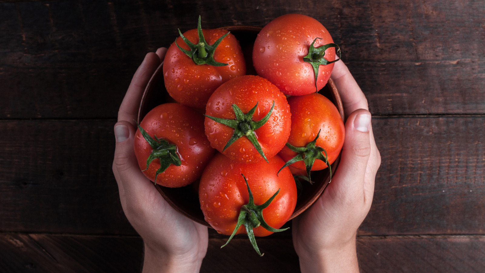 You Have To Watch This Oddly Satisfying Tomato Art