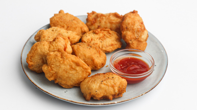 chicken nuggets with ketchup