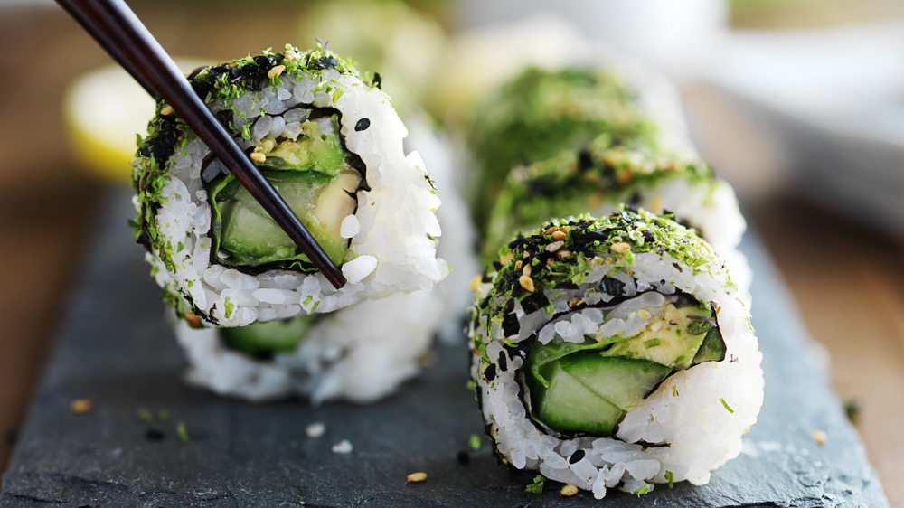 vegetarian sushi with kale and cucumber