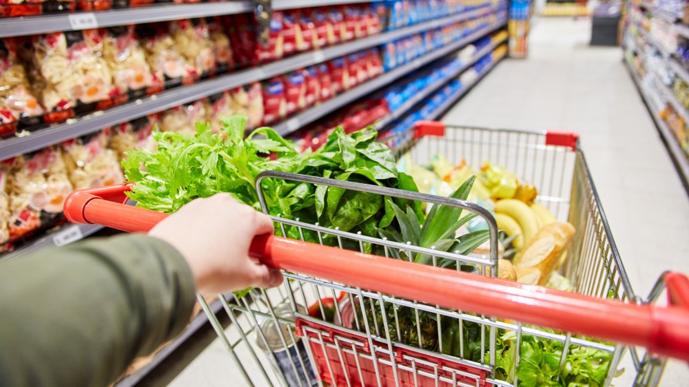 Shopping cart with fruits 