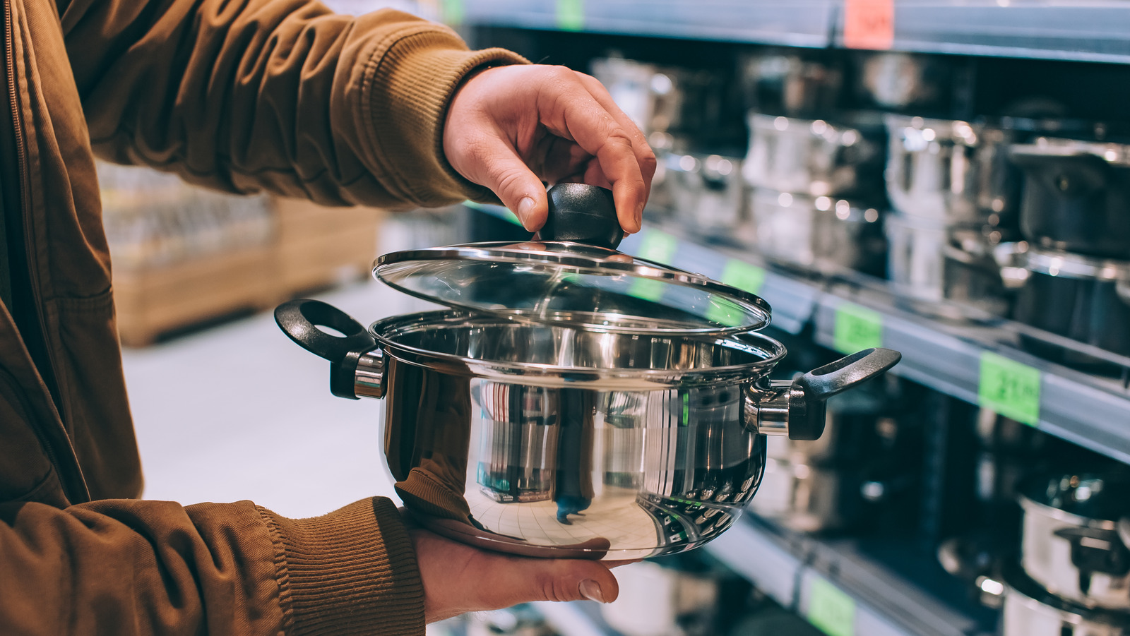 Can Consumers Get Good Deals at Kitchen Supply Stores?