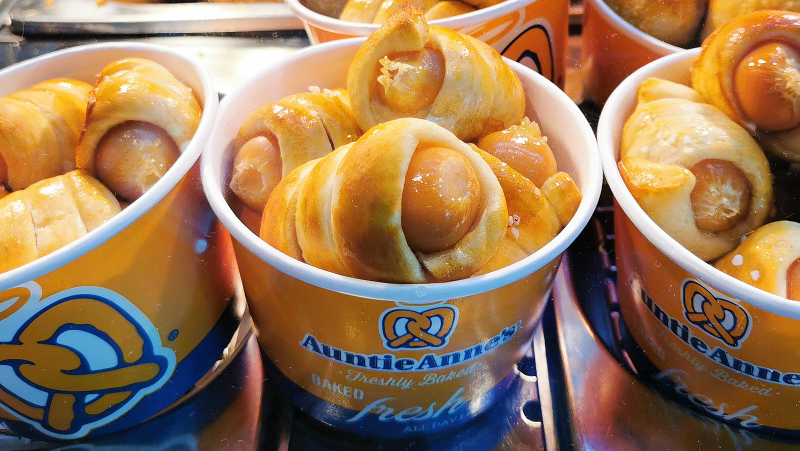 Your Complete Guide To Auntie Anne S Breakfast Menu   L Intro 1670007944 