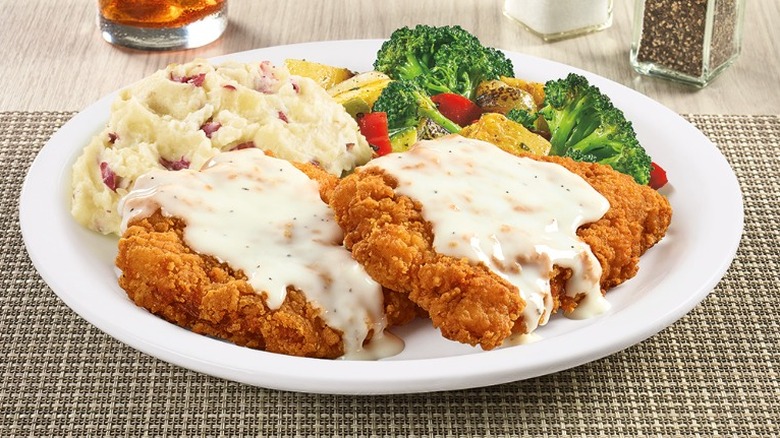 denny's chicken fried chicken dinner