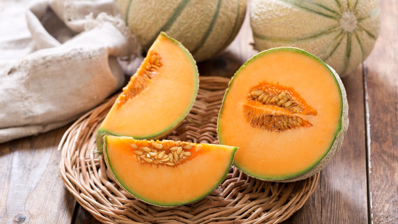 cut cantaloupe