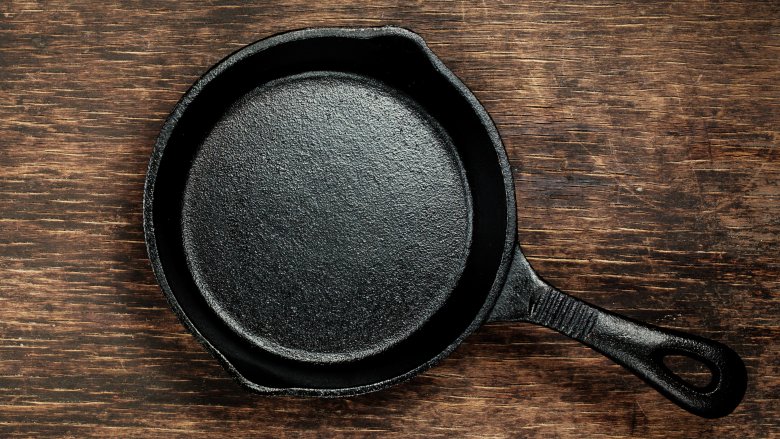 cast iron skillet