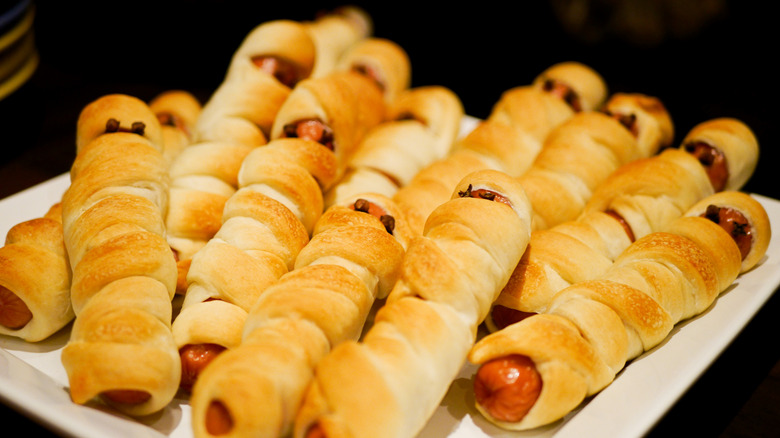 hot dogs wrapped in pastry