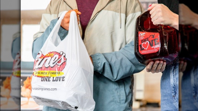 Raising Cane's to-go order