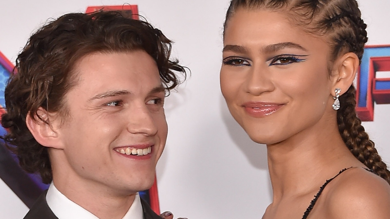 Star Tracks: Zendaya, Tom Holland, Milly Bobby Brown [PHOTOS]